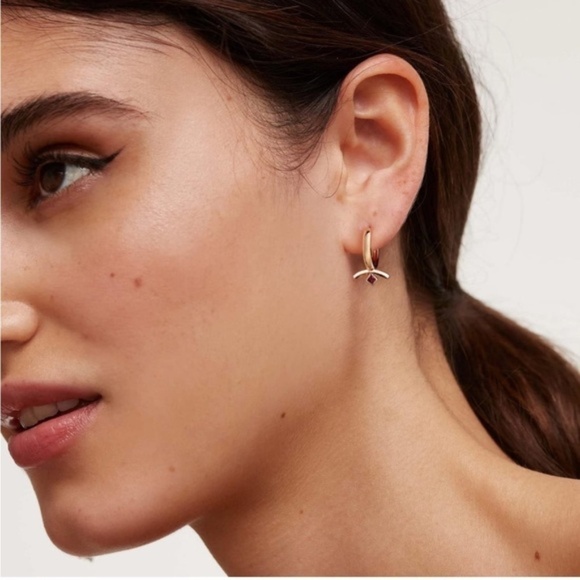 GOLD 14k Gold Plated Purple Cubic Zirconia Hoop Earrings - Picture 3 of 4